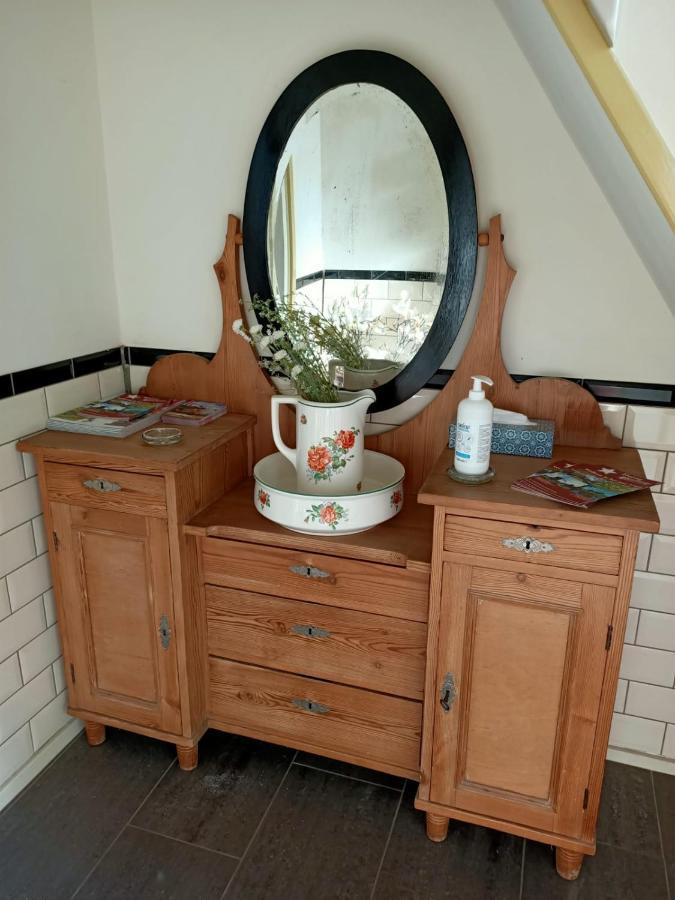 본테이지 Bij De Friesche Poort B&B 외부 사진