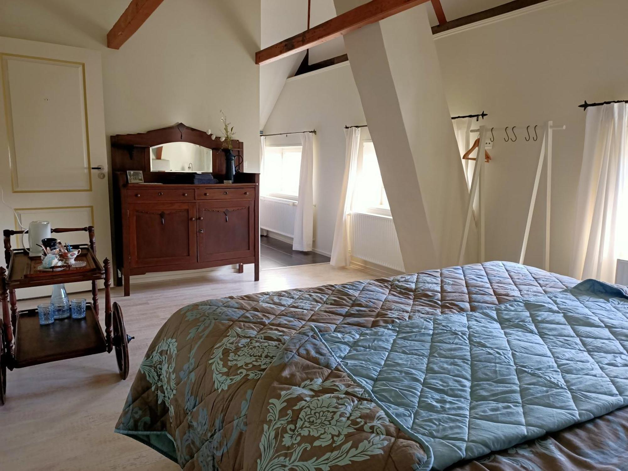 본테이지 Bij De Friesche Poort B&B 객실 사진